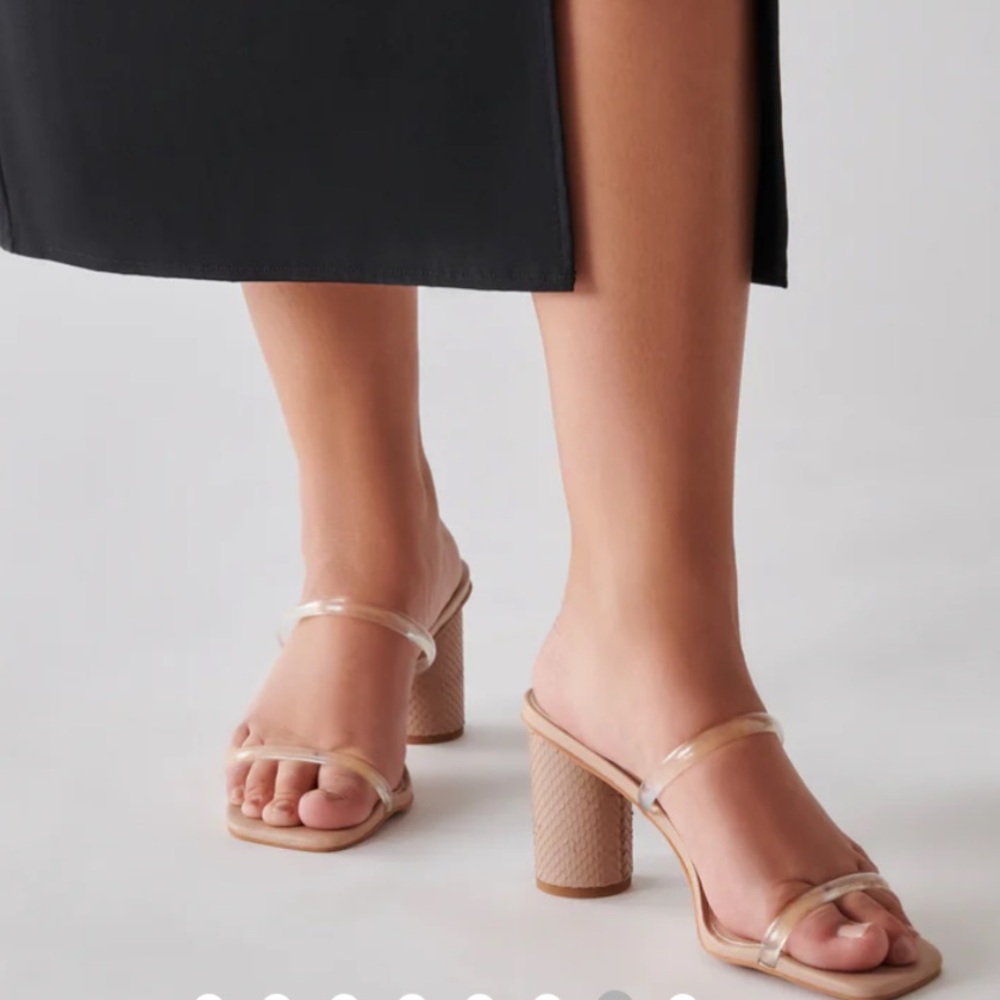 Noles high heeled sandals DV by Dolce Vida size 9.5